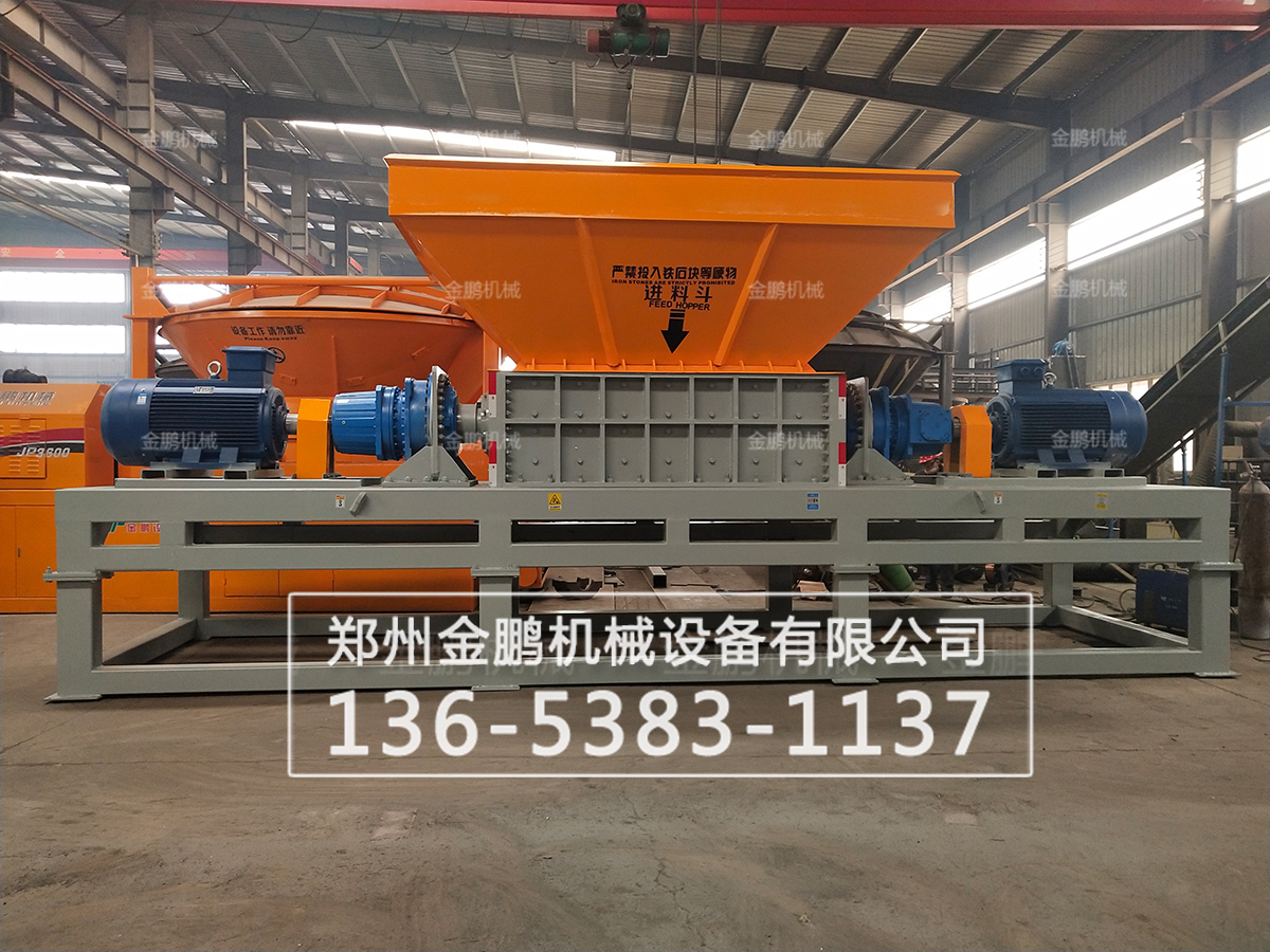 发电厂稻草捆预处理环节中双轴撕碎机的应用