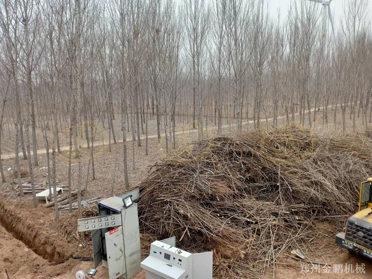 郑州金鹏农业废弃物粉碎机处理木质废弃物减容
